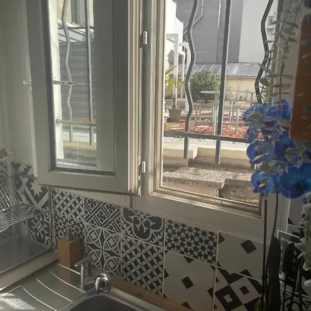 Trendy 2 13 Apartment Paris